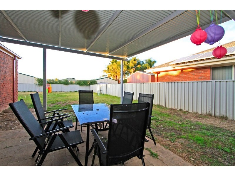 382 LAWRENCE STREET, Wodonga VIC 3690