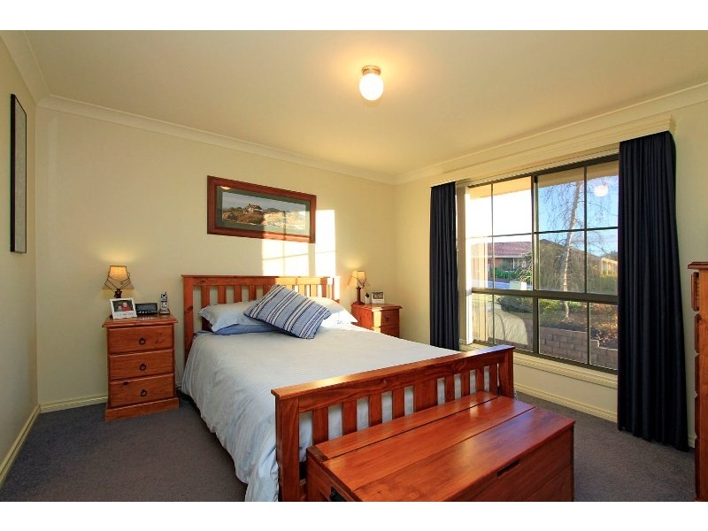 30 HICKORY STREET, Thurgoona NSW 2640