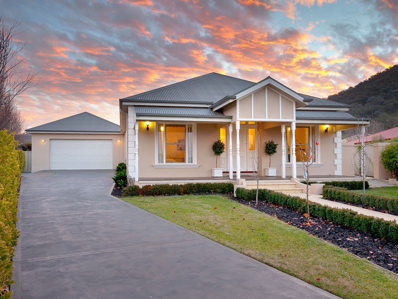 3 KELLE COURT, Wodonga VIC 3690