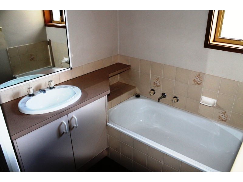 1/152 Melrose Drive, Wodonga VIC 3690