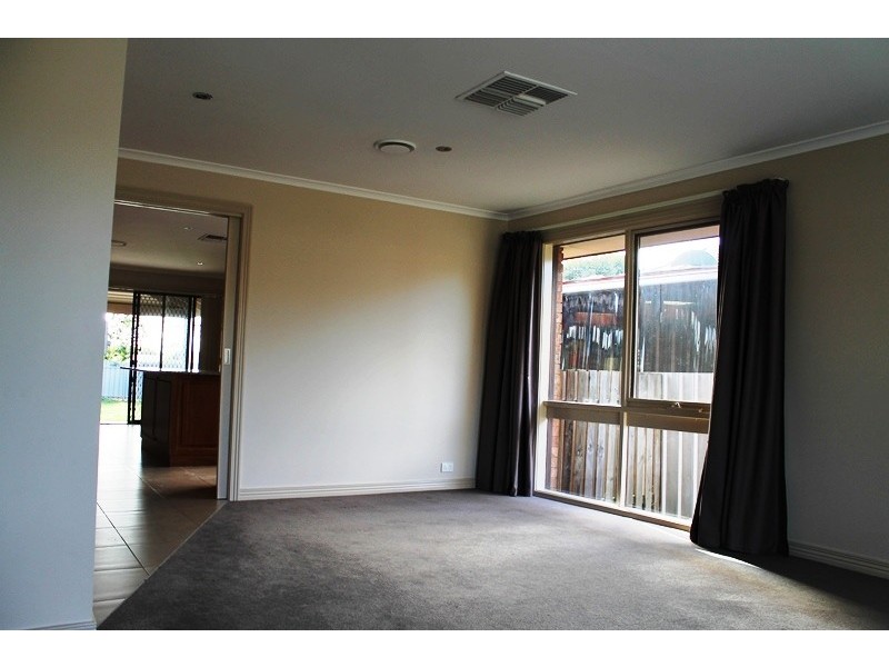 1 ELLISON COURT, Wodonga VIC 3690