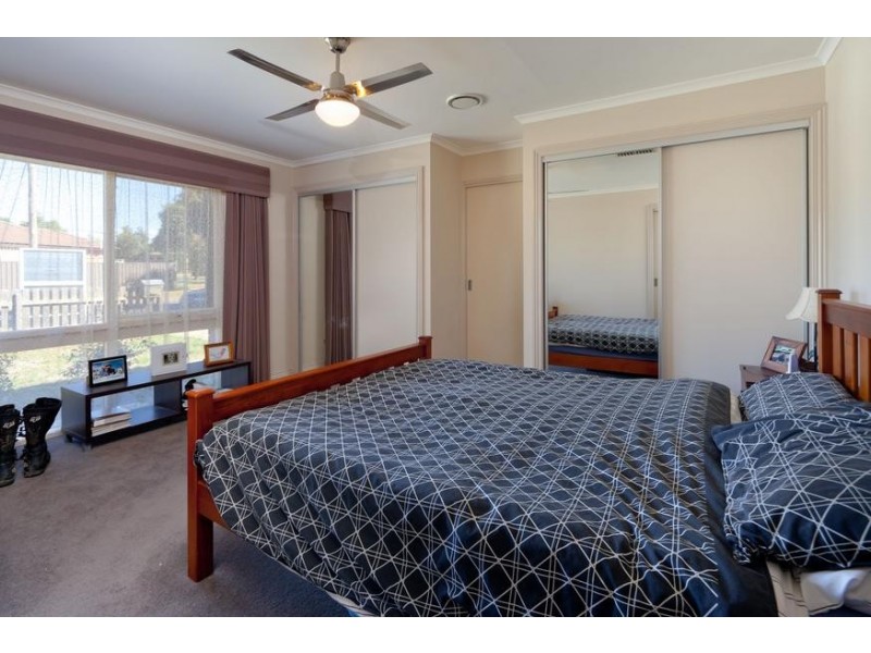 1 ELLISON COURT, Wodonga VIC 3690