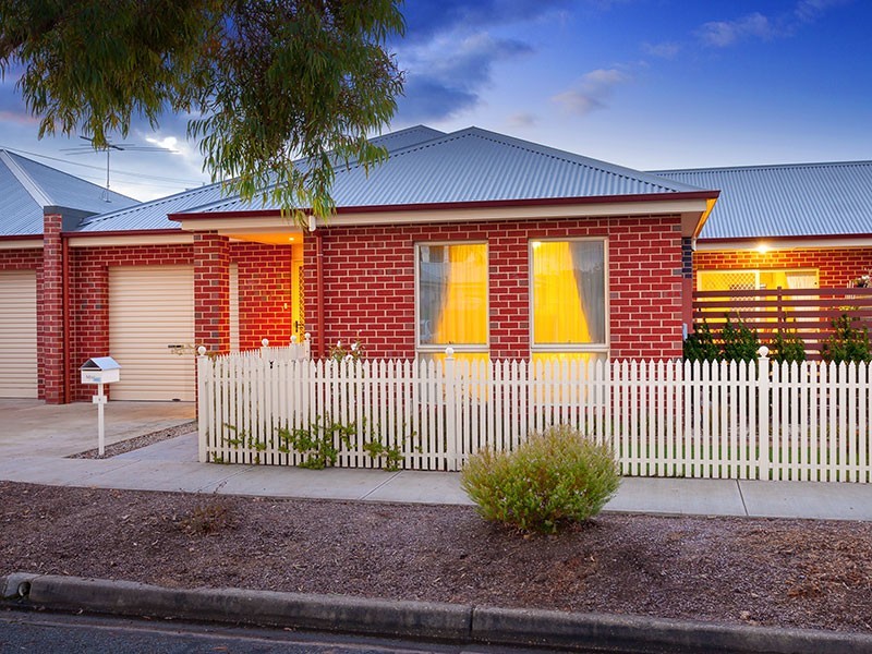 6 KING STREET, Wodonga VIC 3690