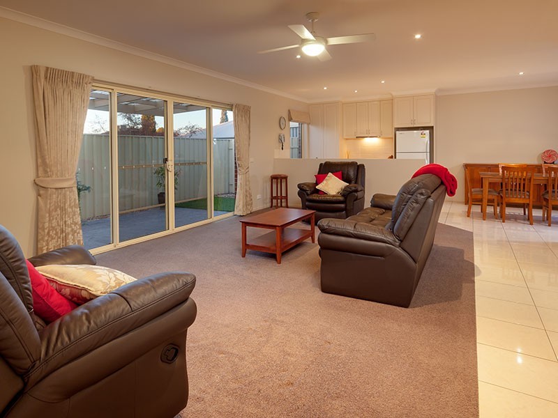 6 KING STREET, Wodonga VIC 3690