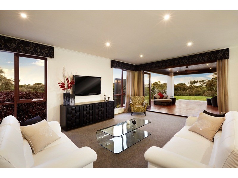 14 VICTORIA CROSS PARADE, Wodonga VIC 3690