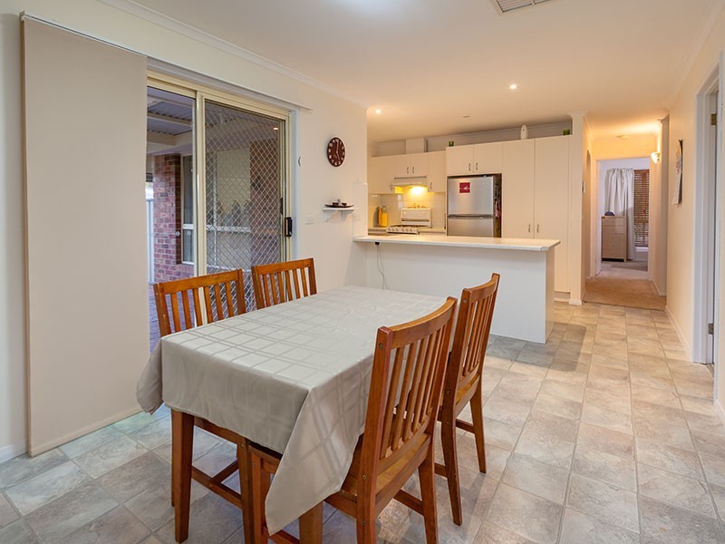 6 AZURE DRIVE, Wodonga VIC 3690