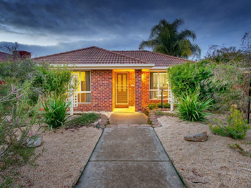 6 AZURE DRIVE, Wodonga VIC 3690