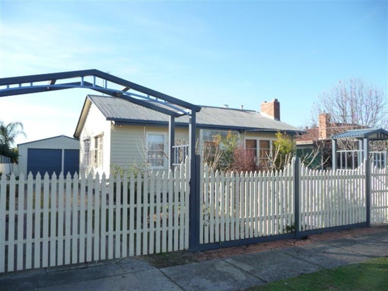 16 Mark Street, Wodonga VIC 3690