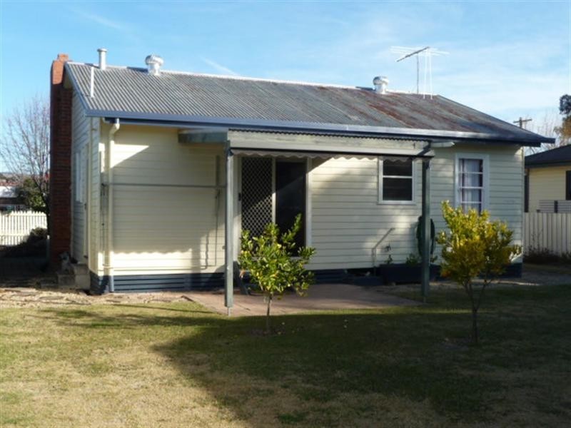 16 Mark Street, Wodonga VIC 3690