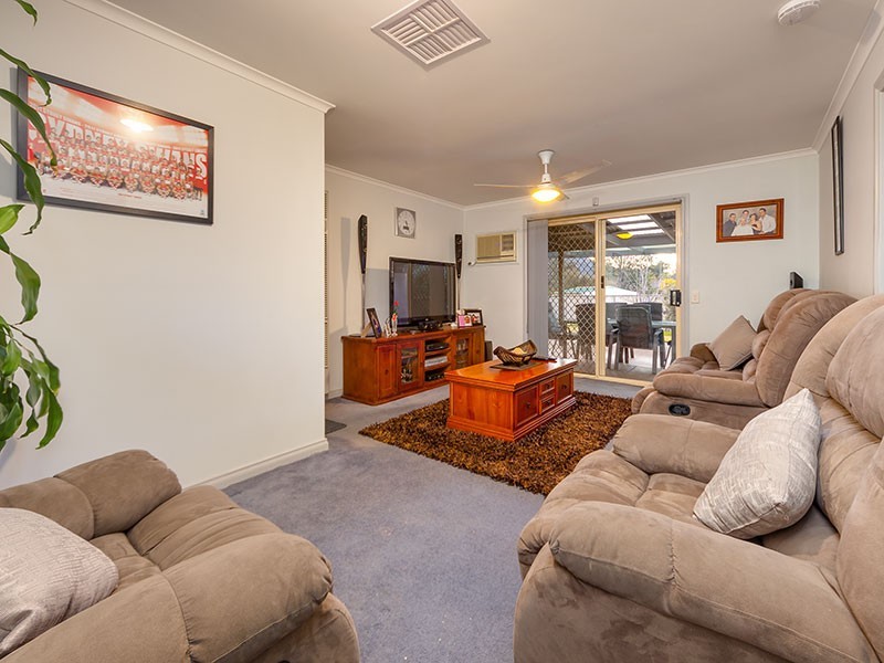 17 AZURE DRIVE, Wodonga VIC 3690