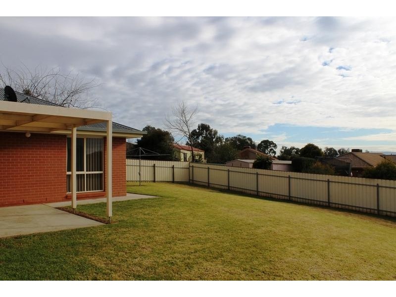 38 Menzies Street, Wodonga VIC 3690