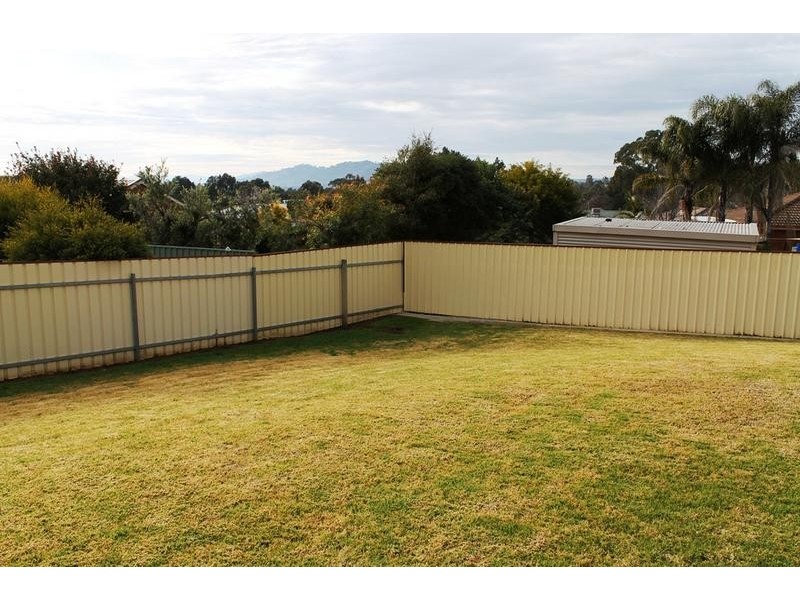 38 Menzies Street, Wodonga VIC 3690