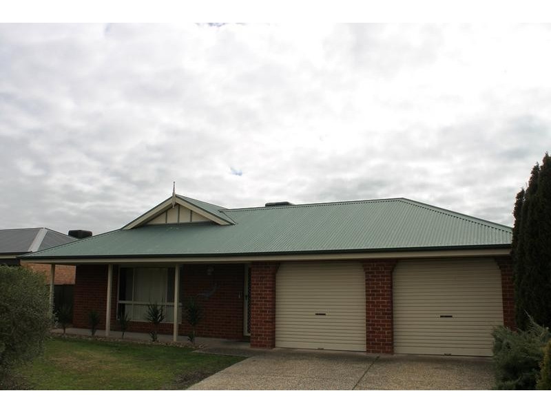 6 Ty Court, Wodonga VIC 3690