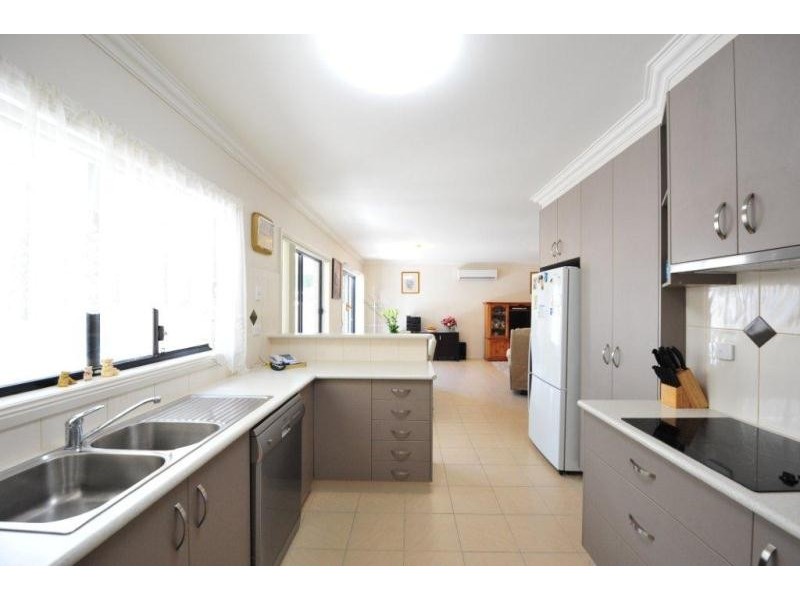 2/5 RAILWAY STREET, Wodonga VIC 3690
