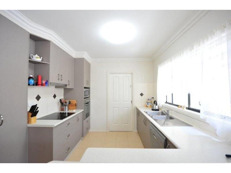 2/5 RAILWAY STREET, Wodonga VIC 3690
