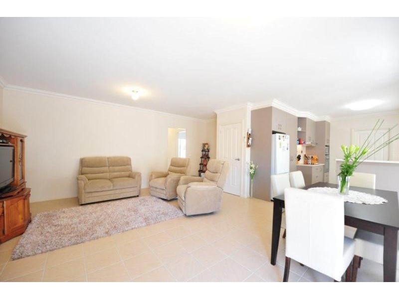 2/5 RAILWAY STREET, Wodonga VIC 3690