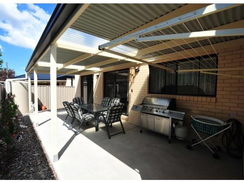 2/5 RAILWAY STREET, Wodonga VIC 3690
