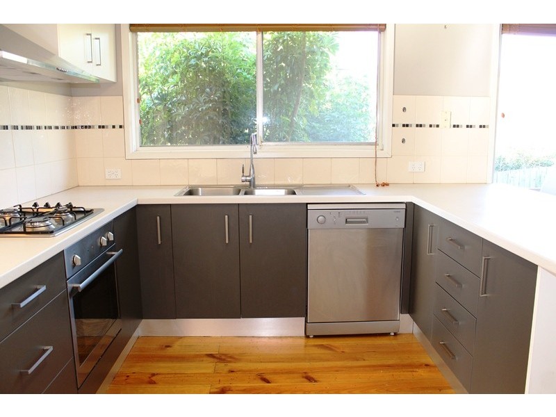 4 REX COURT, Wodonga VIC 3690