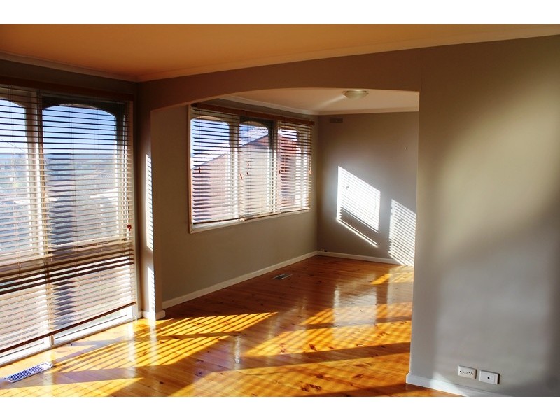 4 REX COURT, Wodonga VIC 3690