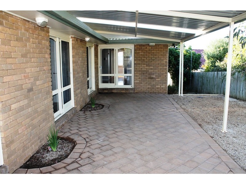 4 REX COURT, Wodonga VIC 3690
