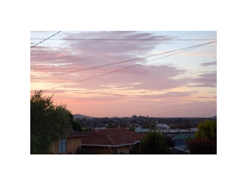 4 REX COURT, Wodonga VIC 3690