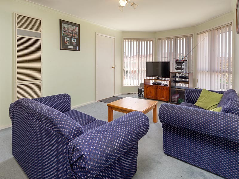 UNIT 2/48 MAYFAIR DRIVE, Wodonga VIC 3690