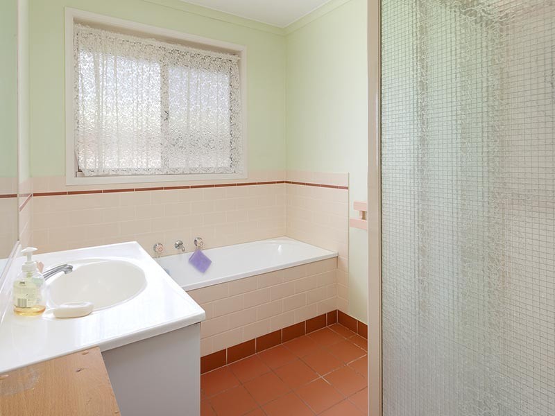 UNIT 2/48 MAYFAIR DRIVE, Wodonga VIC 3690