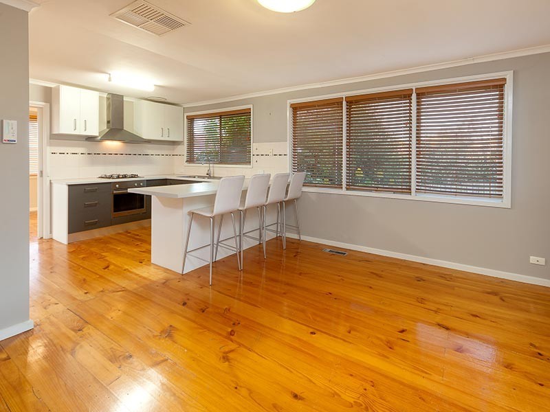 4 REX COURT, Wodonga VIC 3690