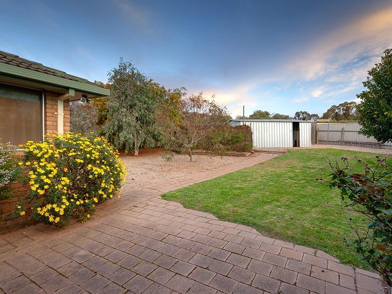 4 REX COURT, Wodonga VIC 3690