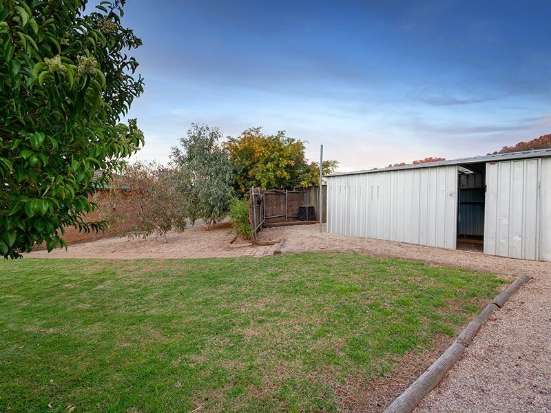 4 REX COURT, Wodonga VIC 3690