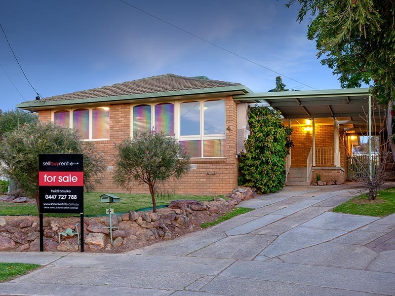 4 REX COURT, Wodonga VIC 3690