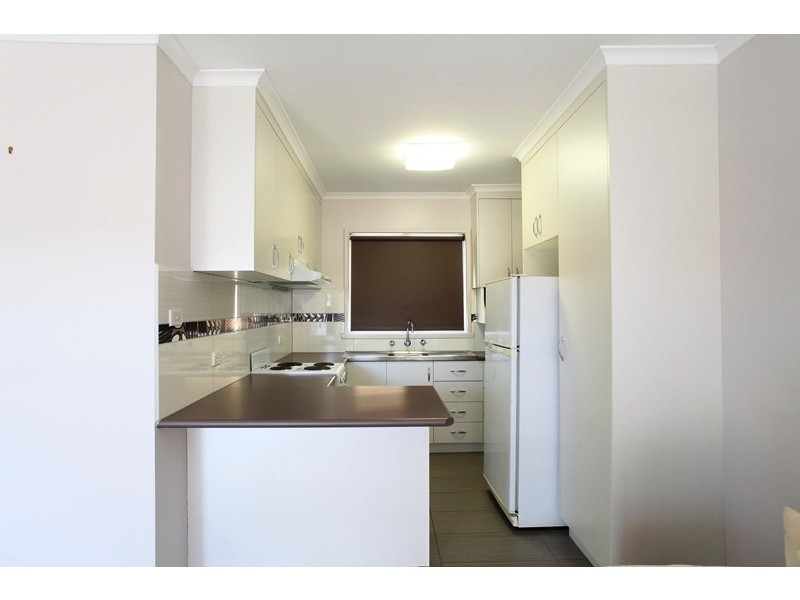 UNIT 2/336 WEIDNER CRESCENT, Albury NSW 2640