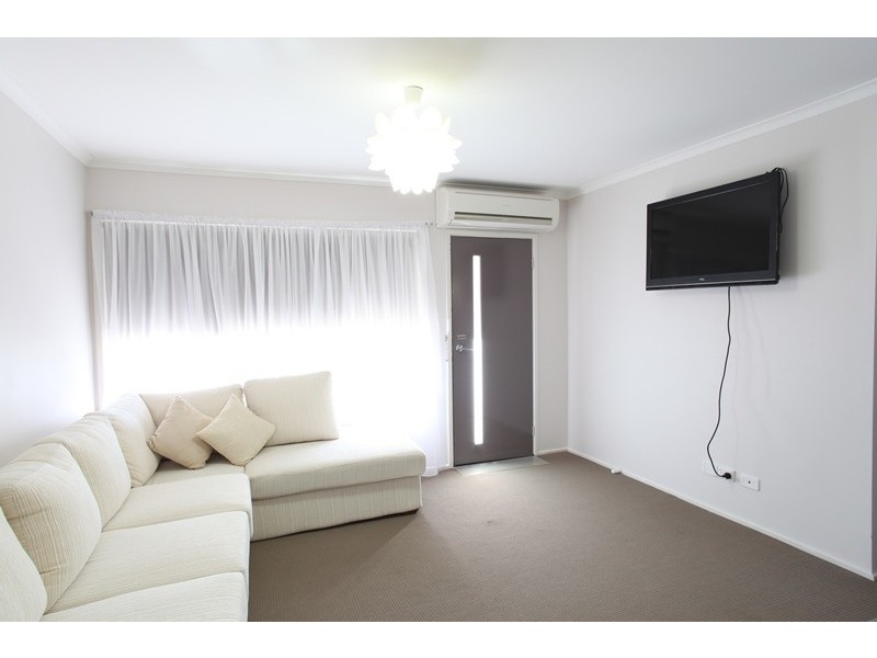 UNIT 2/336 WEIDNER CRESCENT, Albury NSW 2640