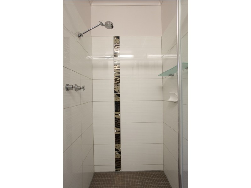 UNIT 2/336 WEIDNER CRESCENT, Albury NSW 2640