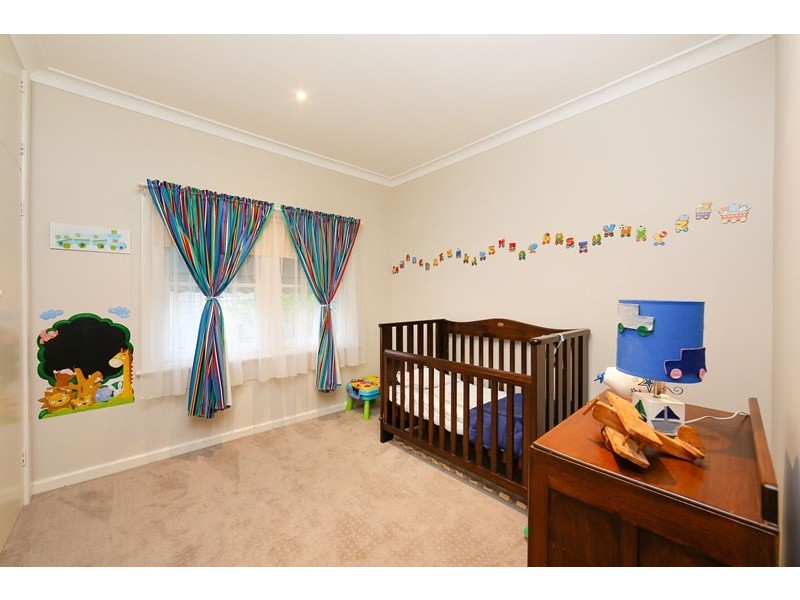 228 WALSH STREET, Albury NSW 2640