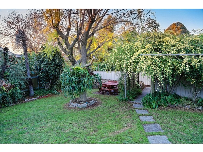 228 WALSH STREET, Albury NSW 2640