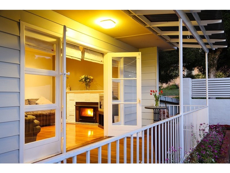 228 WALSH STREET, Albury NSW 2640