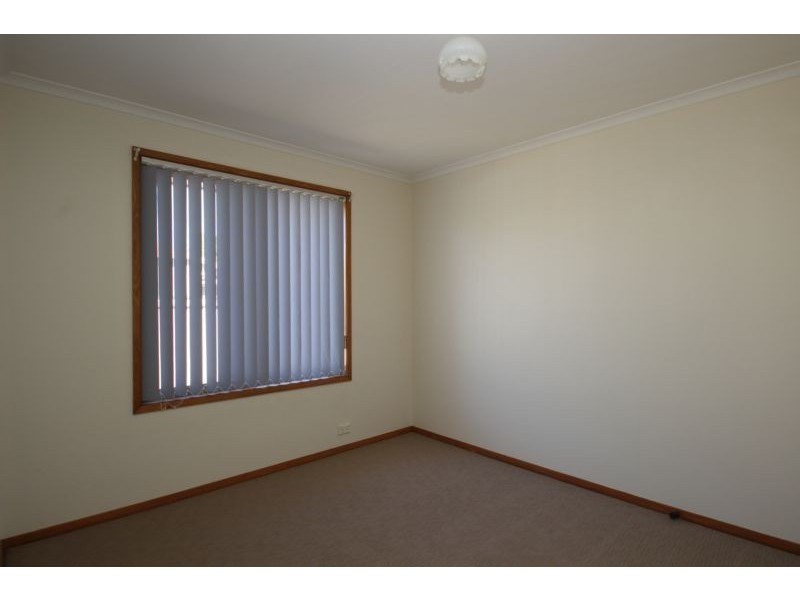 1/404 LAWRENCE STREET, Wodonga VIC 3690