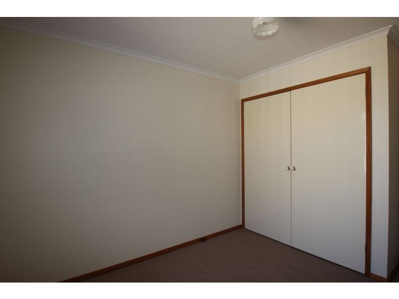 1/404 LAWRENCE STREET, Wodonga VIC 3690