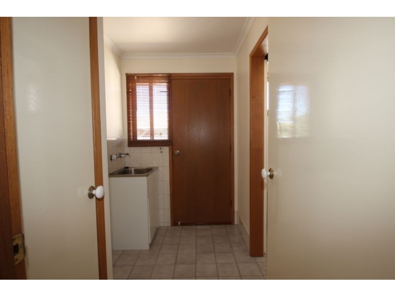 1/404 LAWRENCE STREET, Wodonga VIC 3690