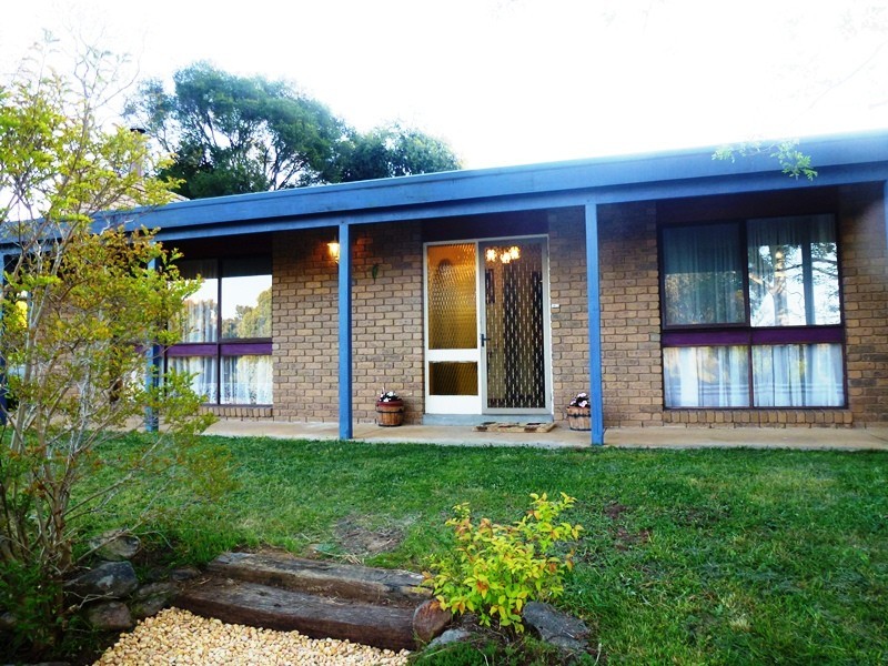 19 NORDSVAN DRIVE, Wodonga VIC 3690