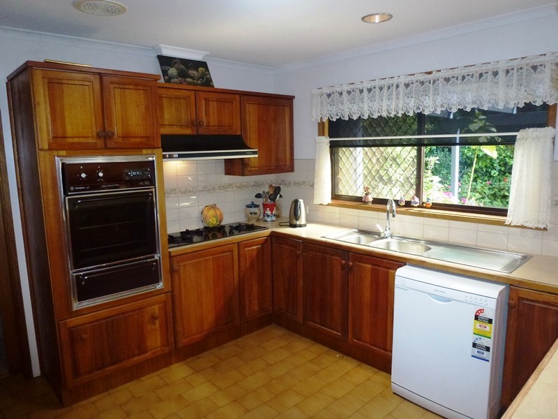 19 NORDSVAN DRIVE, Wodonga VIC 3690