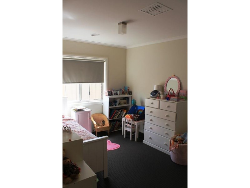 16 Maygar Avenue, Wodonga VIC 3690