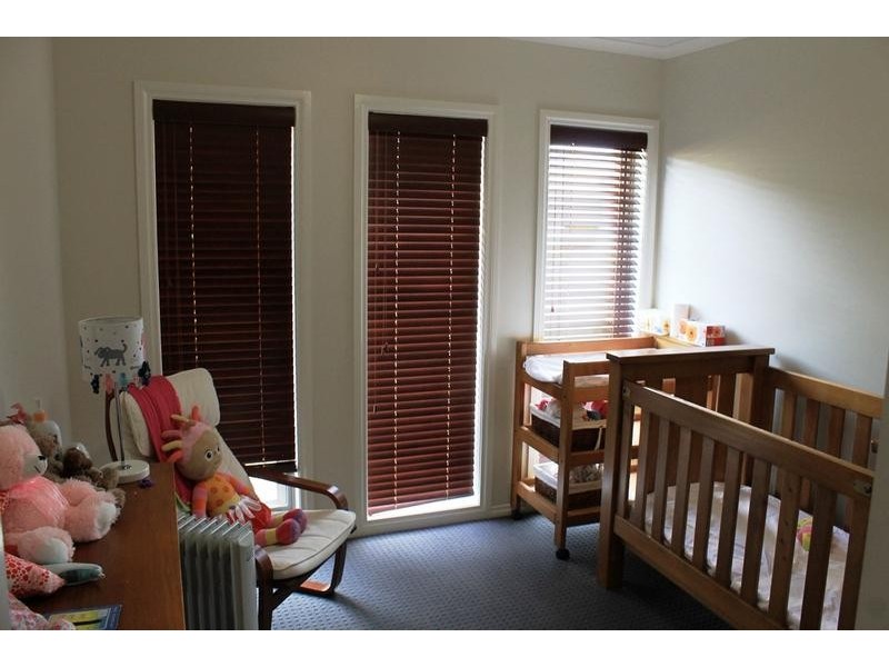 16 Maygar Avenue, Wodonga VIC 3690