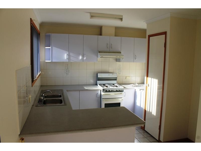 1/404 Lawrence Street, Wodonga VIC 3690