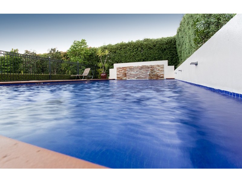 17 AVONDALE DRIVE, Wodonga VIC 3690