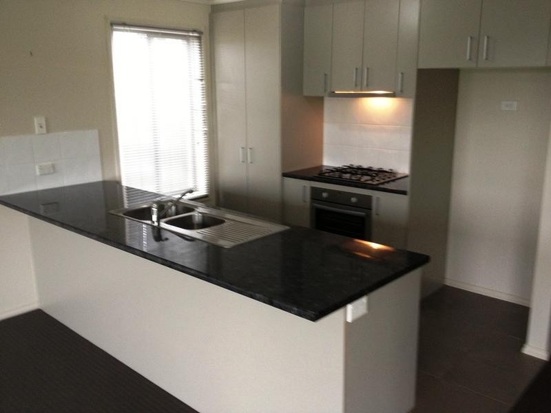 76 VICTORIA CROSS PARADE, Wodonga VIC 3690