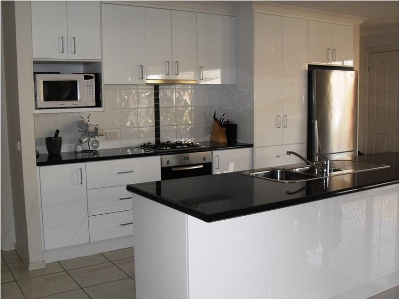 48 Streets Road, Wodonga VIC 3690