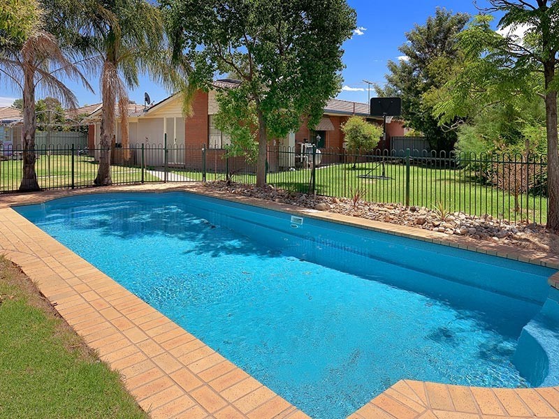 8 WIRILDA CLOSE, Wodonga VIC 3690