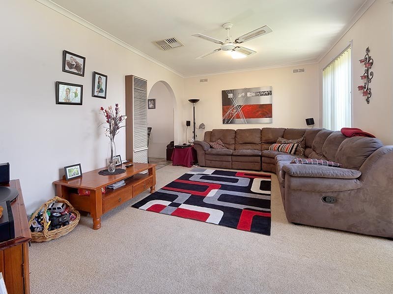 8 WIRILDA CLOSE, Wodonga VIC 3690